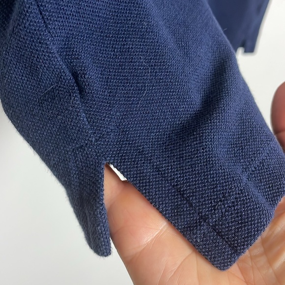 Lacoste Navy Polo- 2-button collar-slit hem-Medium/Large - Picture 11 of 12